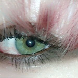 Meet your Posher, Jade